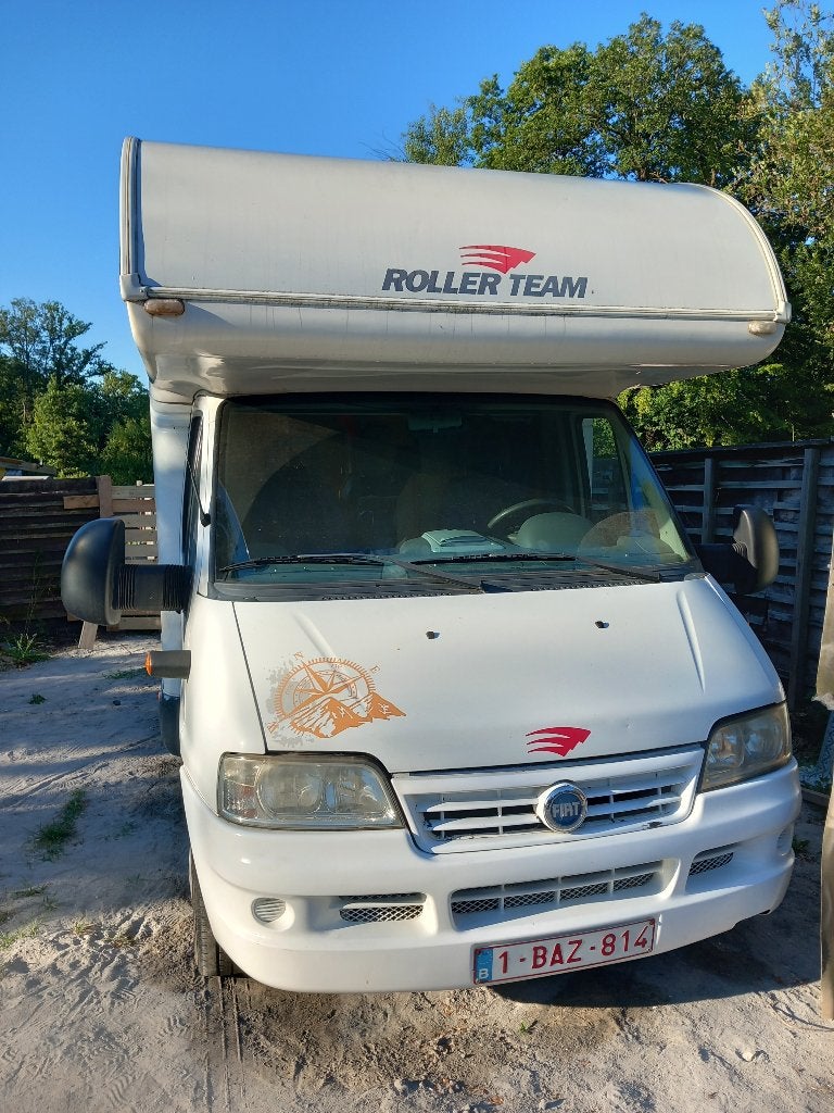 Roller team a vendre, Caravans en Kamperen, Mobilhomes, Overige merken, Détecteur de fuite de gaz, Standaard zit, Alkoof