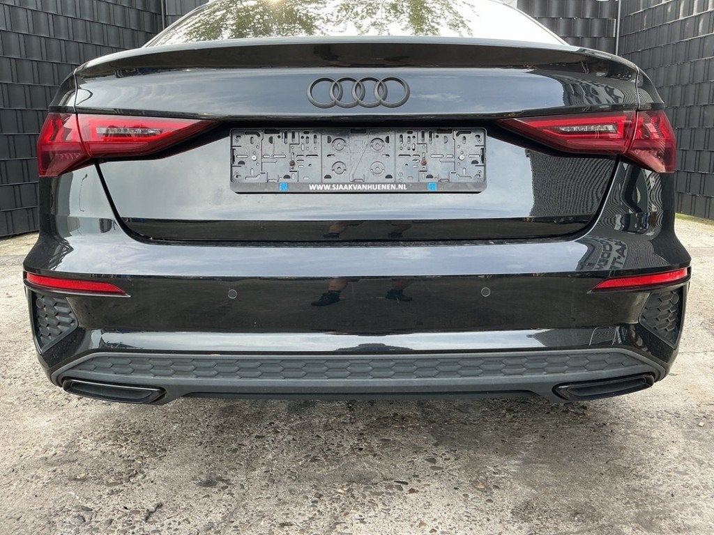 PARE-CHOCS ARRIÈRE Audi A3 Limousine (8YS) (|8Y5807067D|), Autos : Pièces & Accessoires, Auto-Union-Straße  1,
85057  Ingolstadt, DE