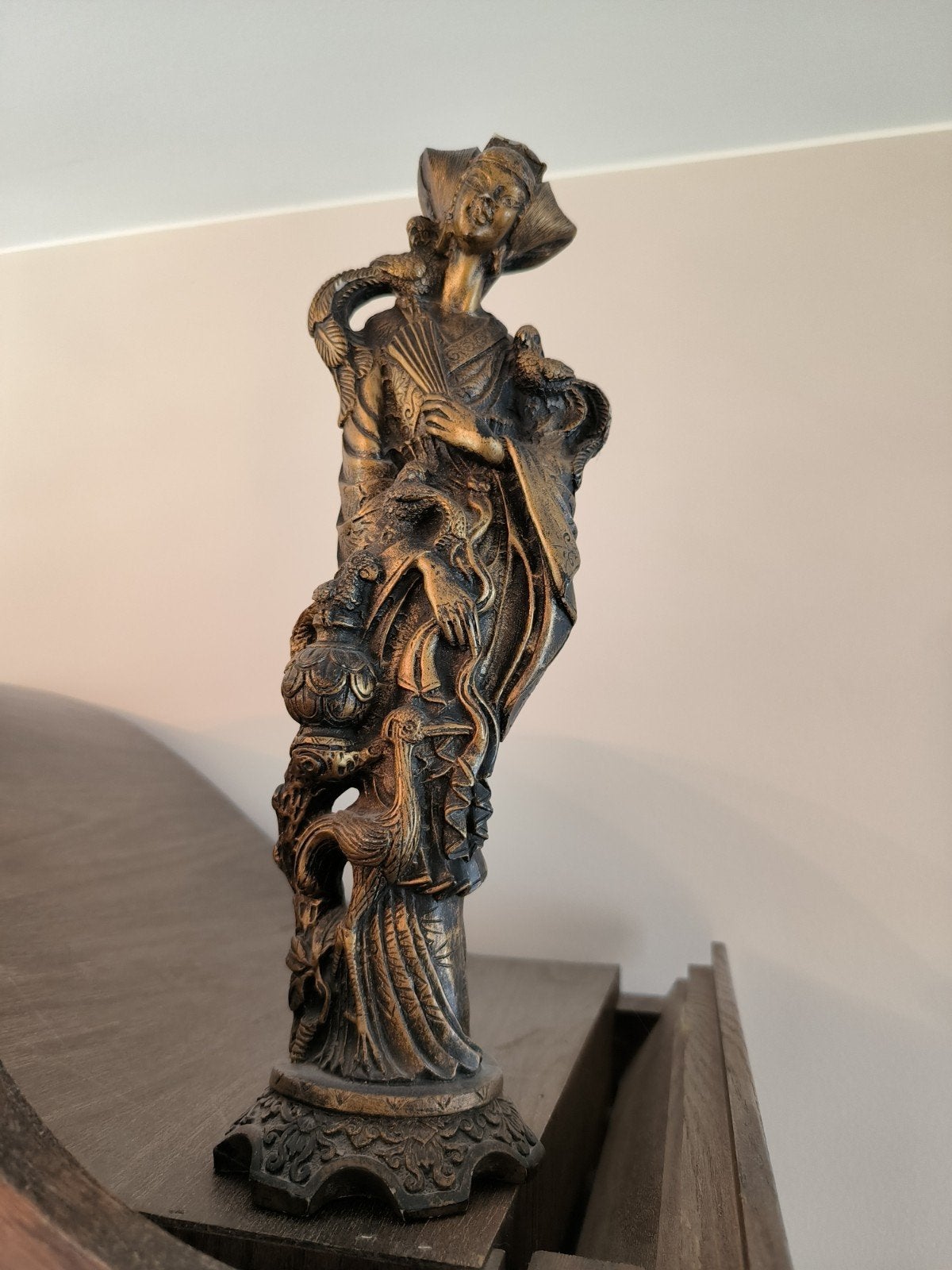 Prachtig decoratief beeld – Aziatische dame, Enlèvement, Classique, Statue