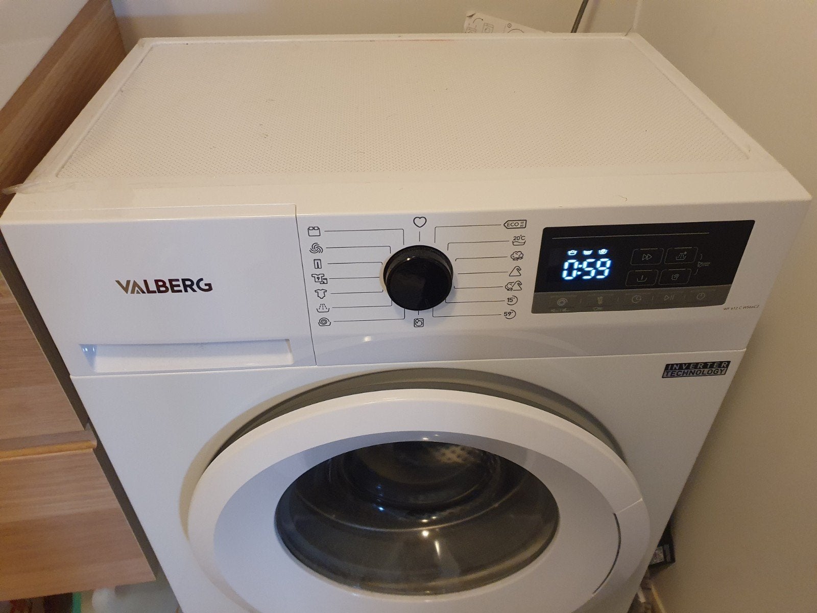 Machine à laver 7kg + étendoir + bac linge -excellent état-, Electroménager, Lave-linge, Enlèvement
