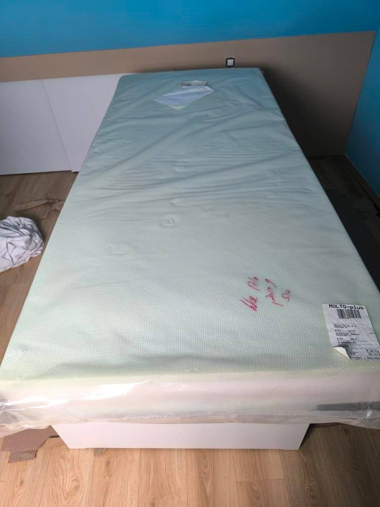 Nieuwe matras nog in verpakking 90 op 210 cm, Ophalen, 90 cm, Eenpersoons, 210 cm