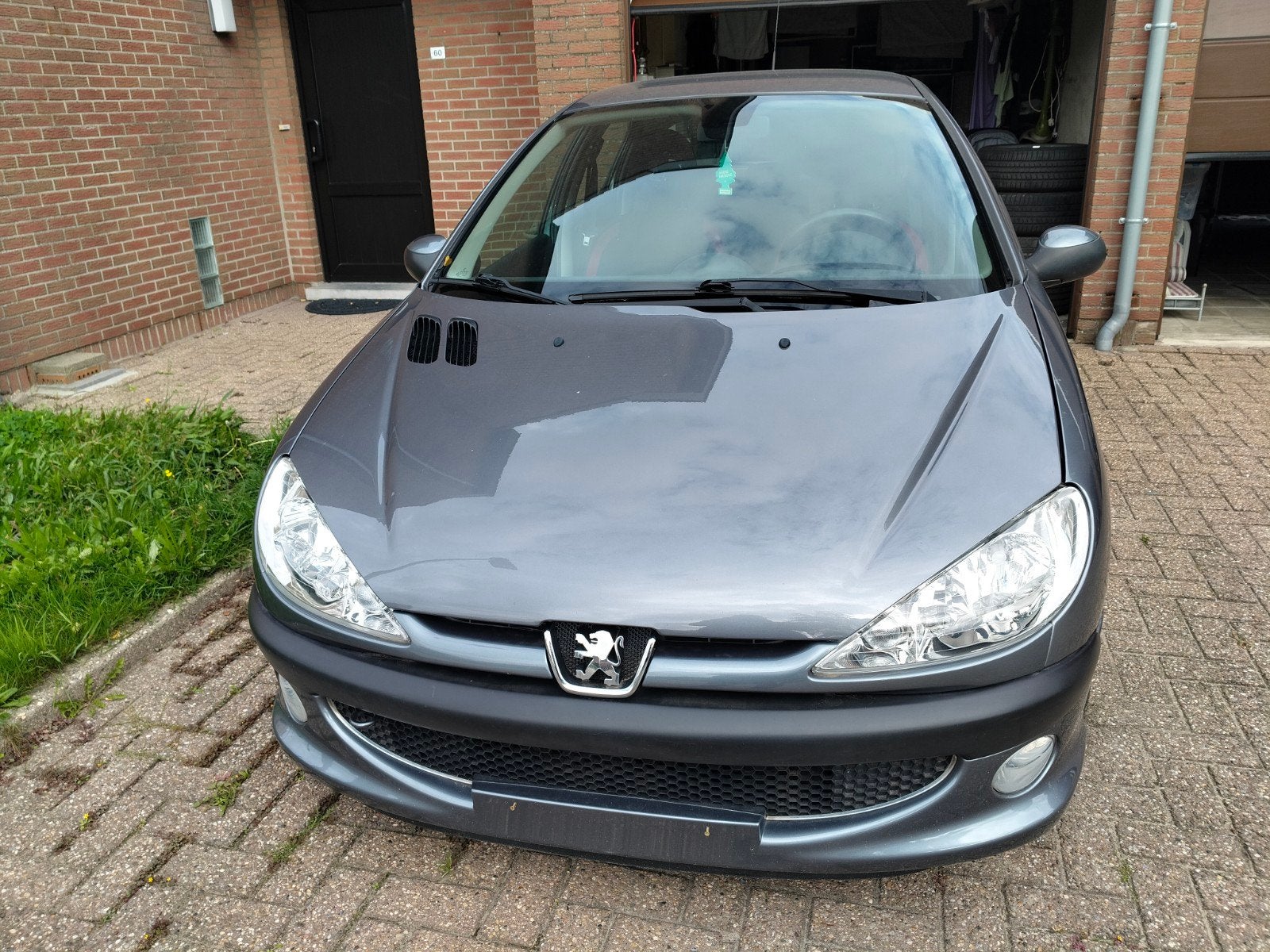 Peugeot 206, Voorwielaandrijving, 4 deurs, Stof, Zwart