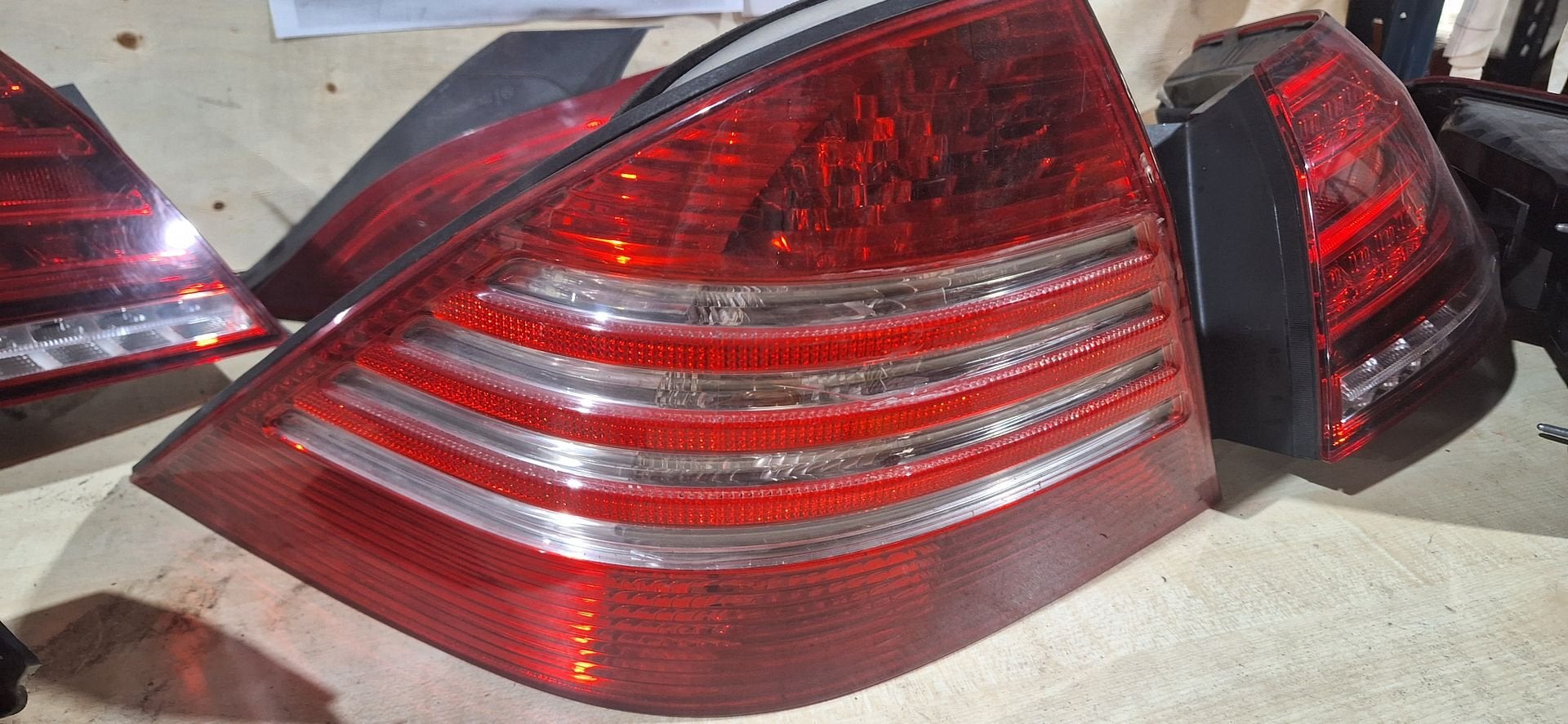 Originele Mercedes E-Klasse W211 Sedan Achterlicht Links Bui, Auto-onderdelen, Gebruikt, -, -, Ophalen of Verzenden