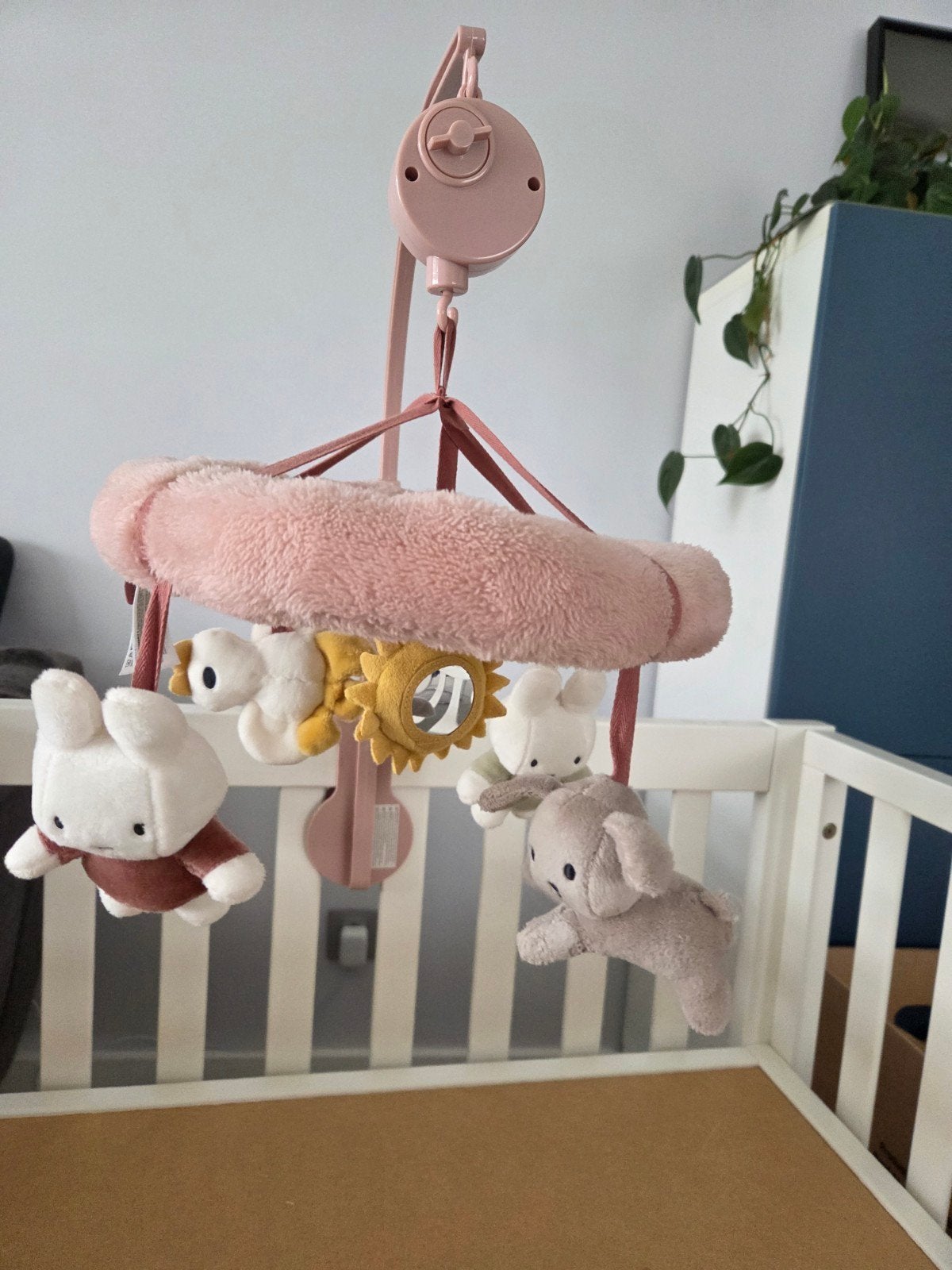 Bed/parkmobiel  nookies nijntje roos, Kinderen en Baby's, Babymode-accessoires, Ophalen