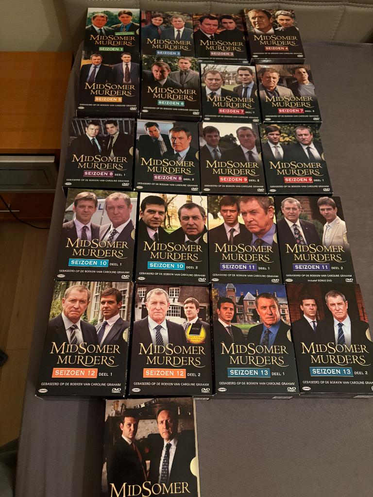 DVD pakket Midsomer Murders seizoen 1 tem 14, Cd's en Dvd's, Dvd's | Tv en Series, Gebruikt, Actie en Avontuur, Ophalen