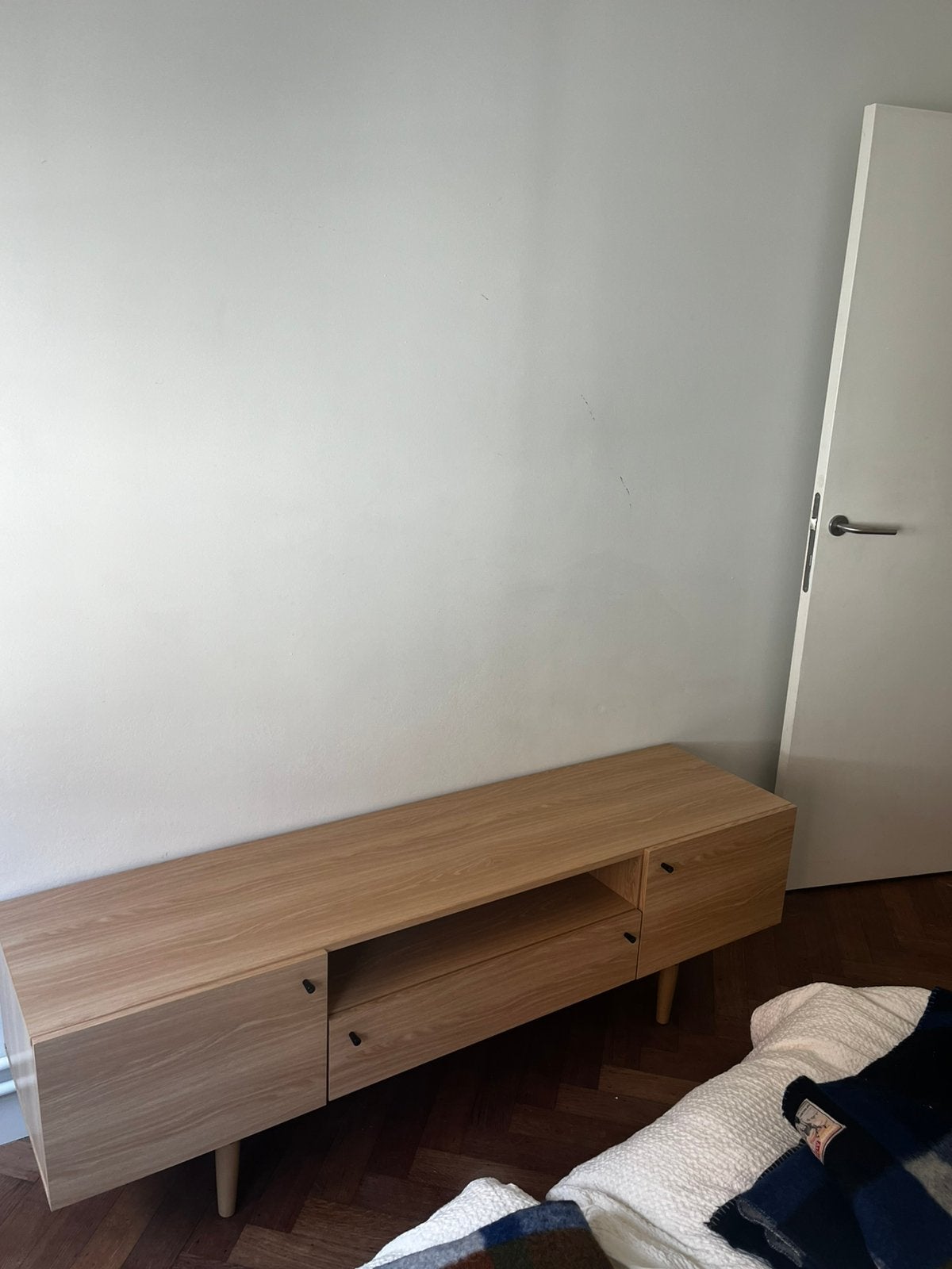 MADE TV-meubel naturel eiken 160 cm, Ophalen, 150 tot 200 cm, Eikenhout, Zo goed als nieuw