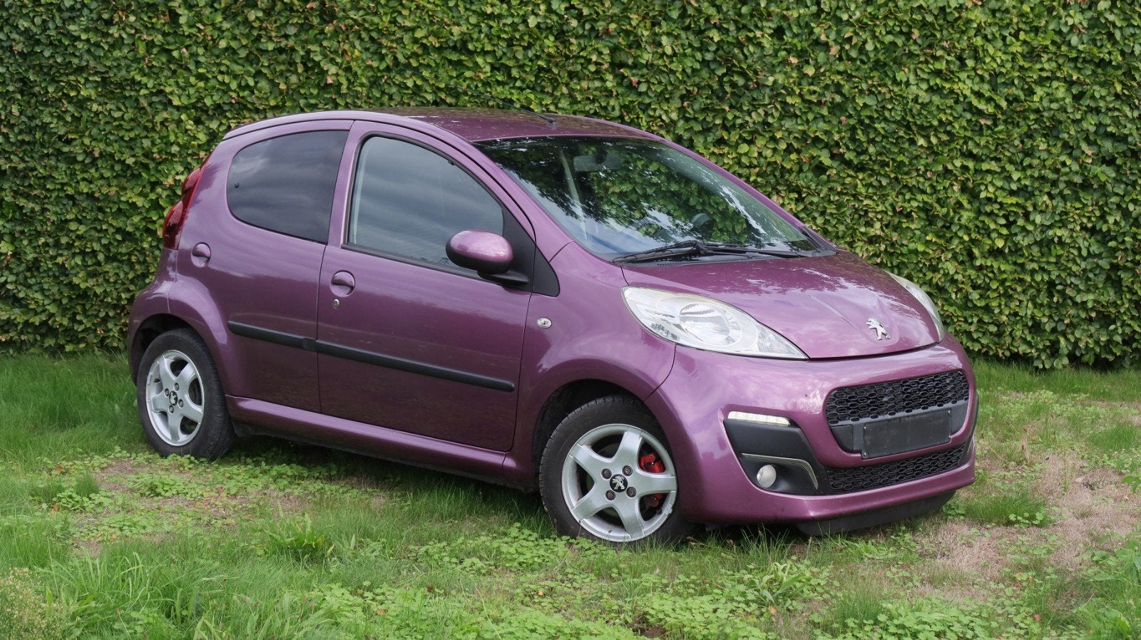 Peugeot 107 1.0 benzine | 2014 | 128.914km | Gekeurd, Auto's, Voorwielaandrijving, Stof, 50 kW, Zwart