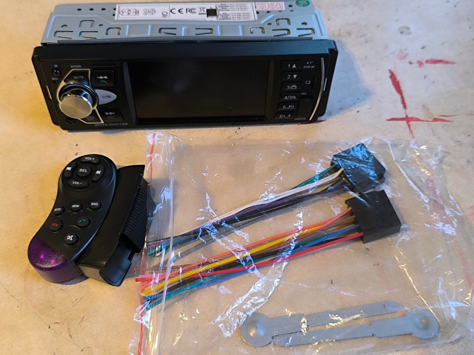 Autoradio met scherm 1din( bluetooth,aux,usb,sd card), Ophalen, Nieuw