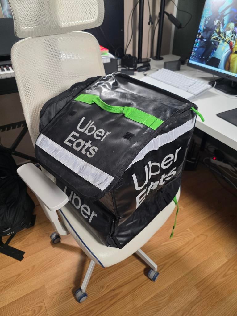 Uber eats tas, Enlèvement