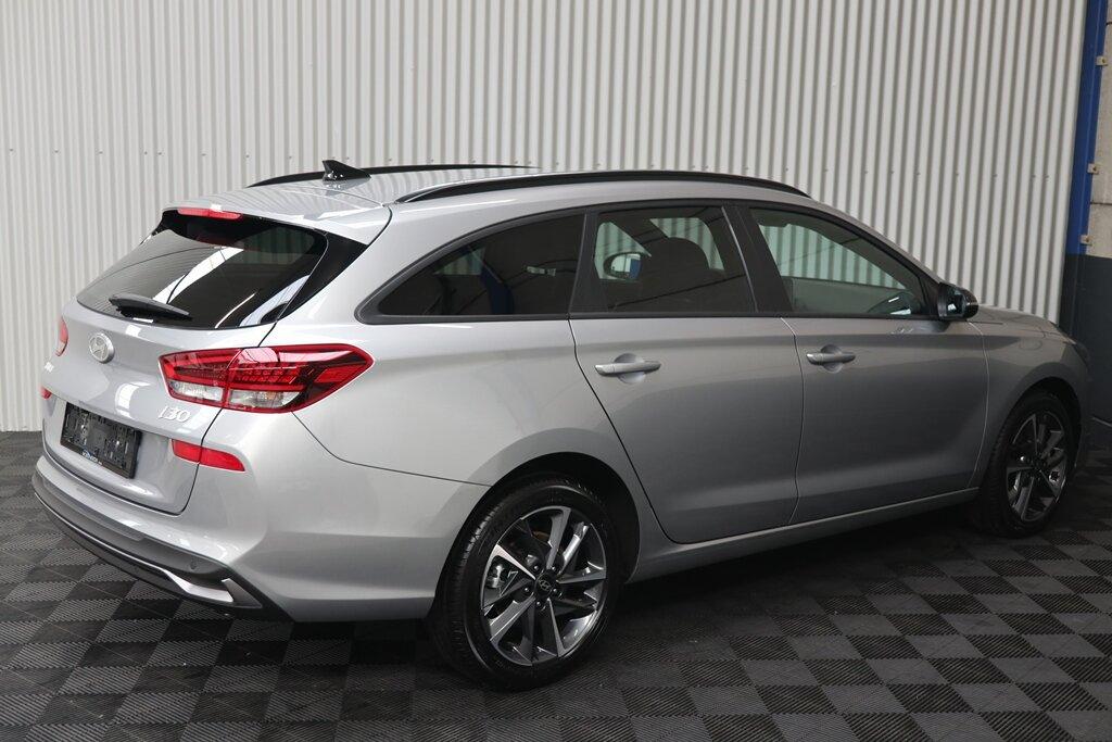 Hyundai i30 SW 1.0 T-GDI DCT Automaat Navi Camera, 0 cilinders, 0 kg, Zilver of Grijs, 998 cc