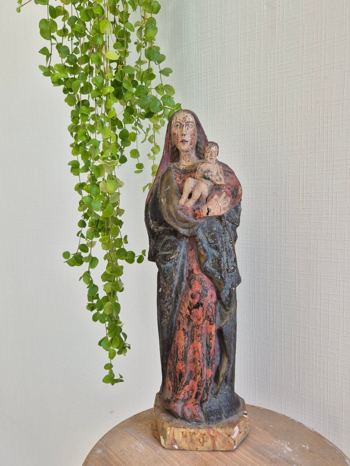 Statue en bois de la Vierge Marie avec le Christ., Enlèvement ou Envoi