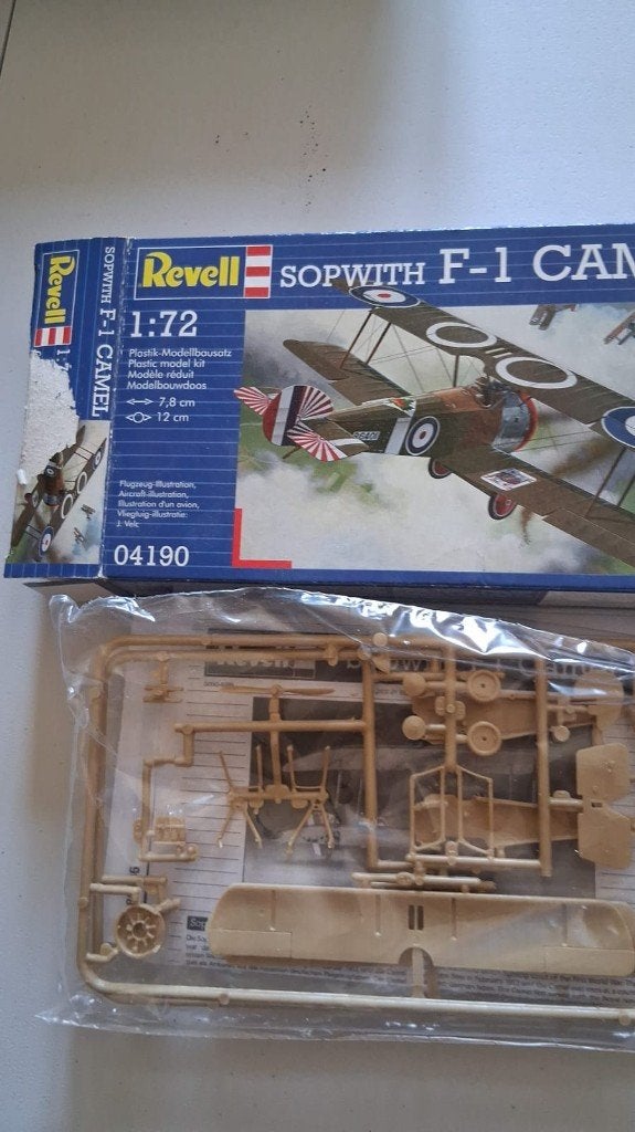 08 Revell Sopwith F-1 Camel 1:72, Hobby en Vrije tijd, Verzenden, Zo goed als nieuw, Vliegtuig, Revell