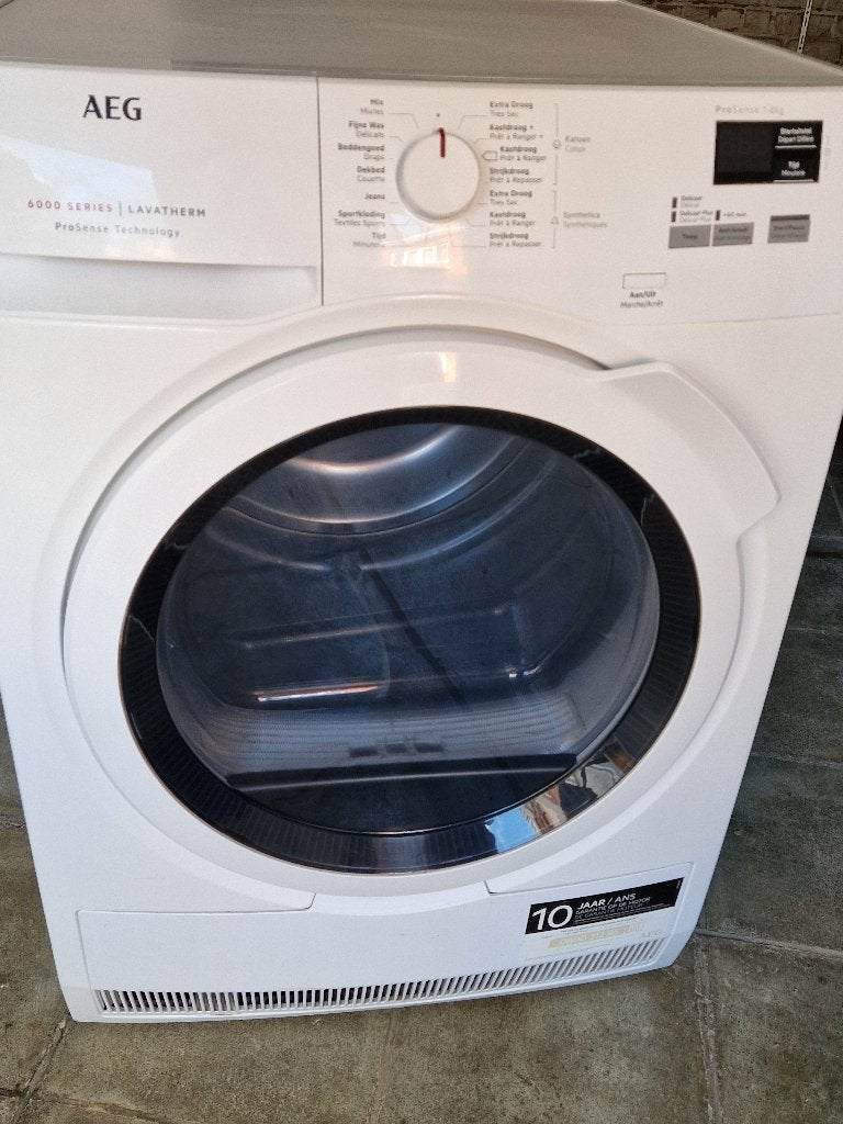 Sèche linge AEG 8kg A condensation, Electroménager, Enlèvement, Comme neuf, Chargeur frontal