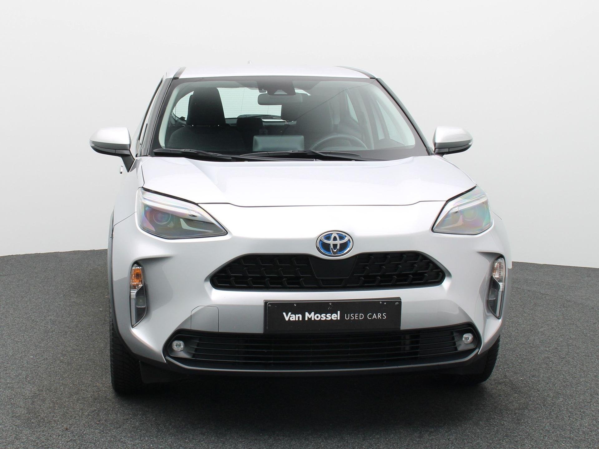 Toyota Yaris Cross 1.5 VVT-ie Hybrid 85kW Dynamic CVT, Auto's, Toyota, Dealer onderhouden, Stof, Gebruikt, 750 kg