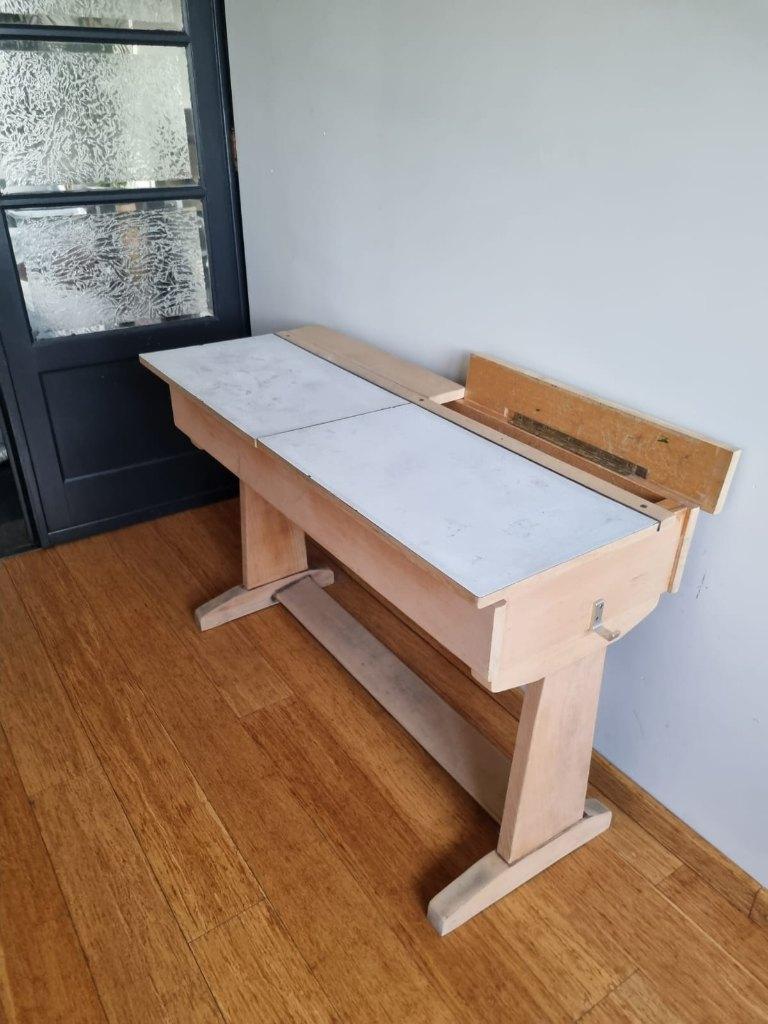 Vintage Bureau lessenaar schoolbank, Huis en Inrichting, Bureaus, Ophalen, Gebruikt