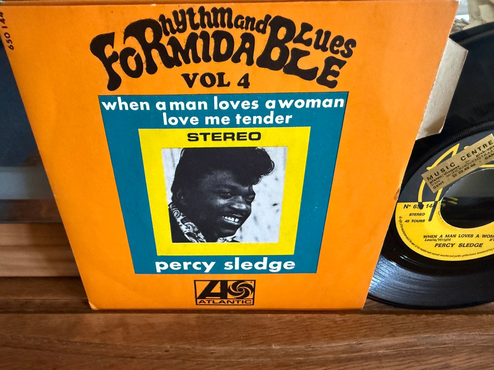 When A Man Loves A Woman - Love Me Tender, Originele persing, 7 inch, Single, Ophalen of Verzenden