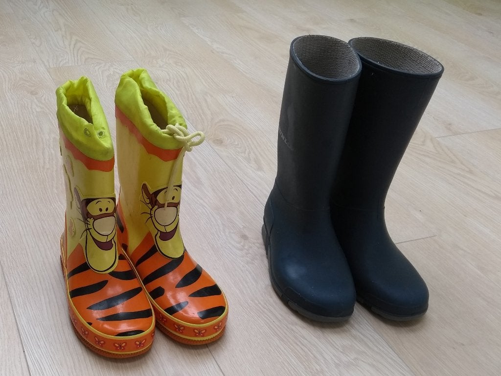 laarsjes voor kinderen - 2 paar  maat 31, Ophalen