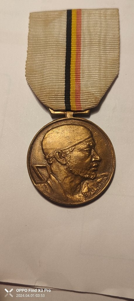 Médaille mouvement national 40 45, Enlèvement ou Envoi