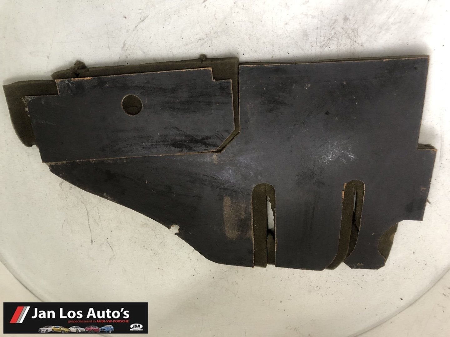 Audi coupe  80 B2 typ 81 /85 afdekking onder dashbord, -, Audi, Utilisé, -
