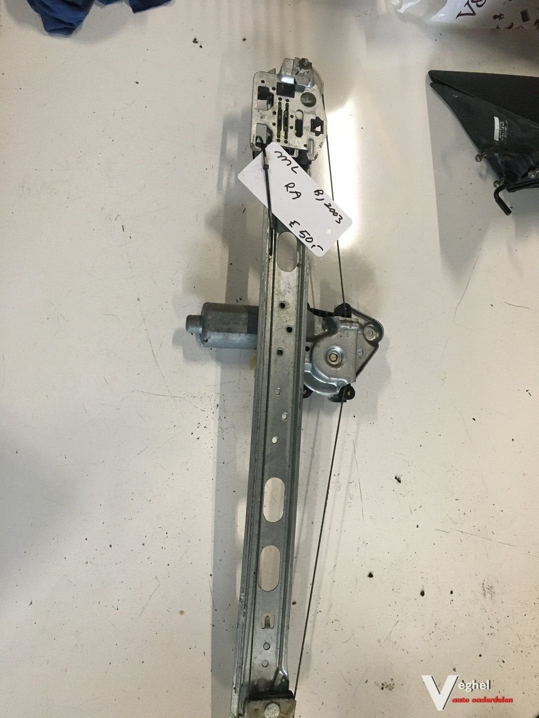 Mercedes ML 2003 Elektr. Raammechanisme met motor  Rechtsach, Gebruikt, -, -, Ophalen of Verzenden