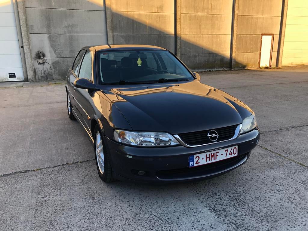 Opel Vectra B, Autos, Achat, Boîte manuelle, 5 portes, Particulier