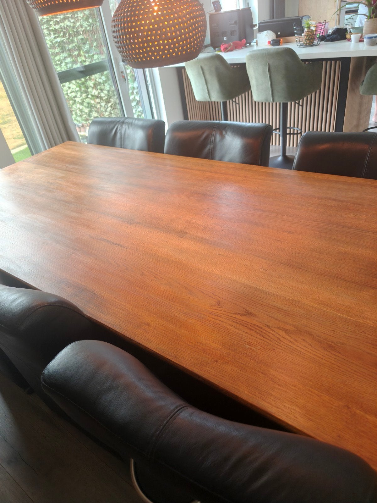 Vol eiken tafel van 230 cm lang x 1 m breed, Ophalen