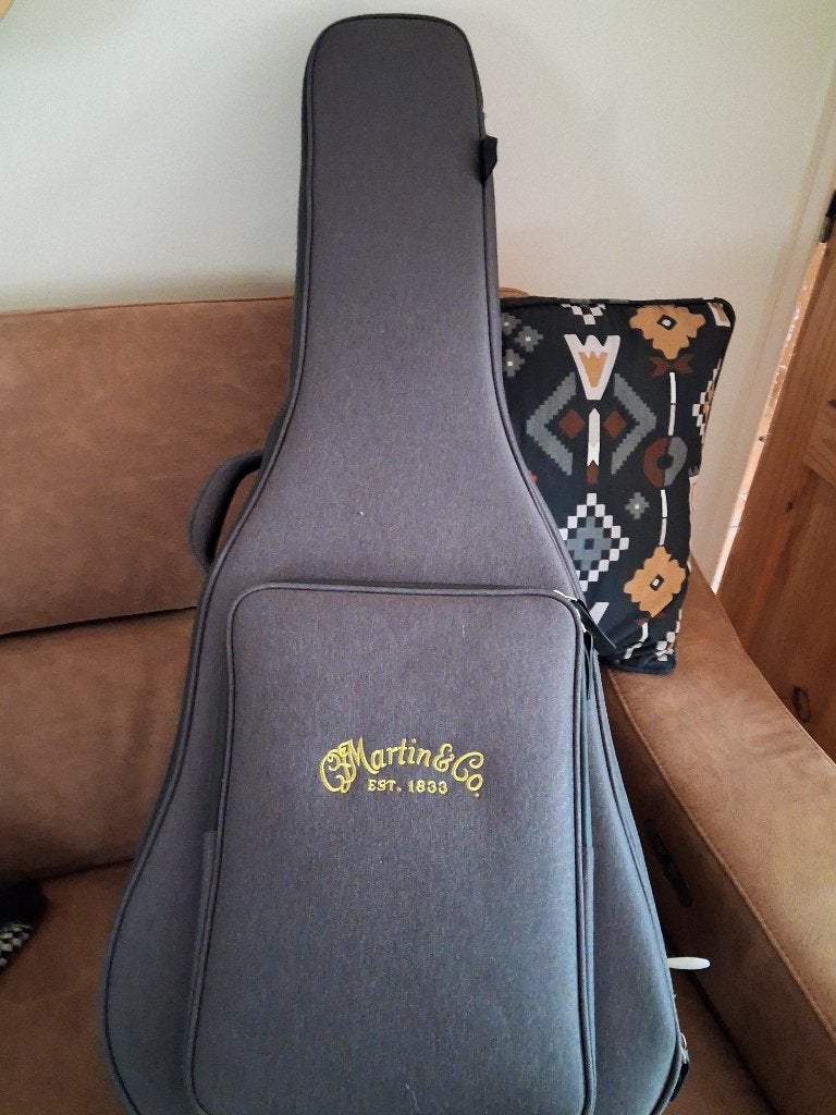 Martin 000-13e, Muziek en Instrumenten, Ophalen, Zo goed als nieuw, Western- of Steelstringgitaar, Met (piezo-)element
