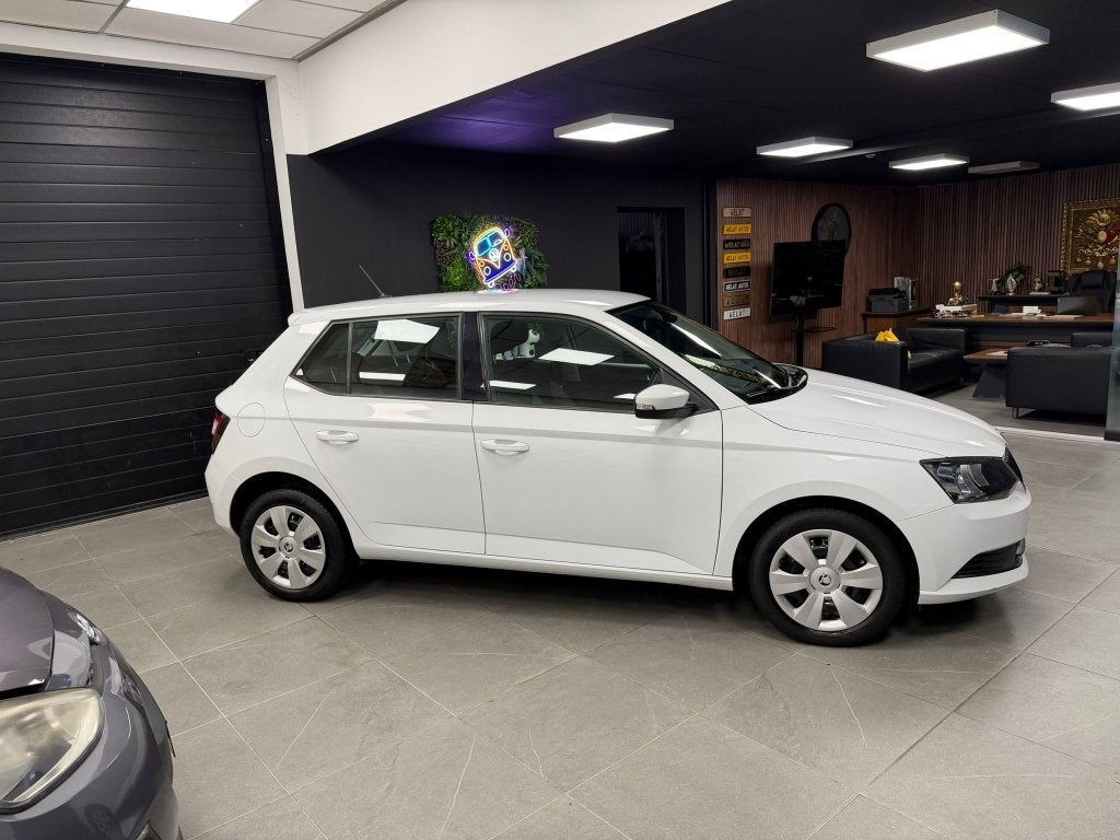 SKODA FABIA 2017 BENZINE, Auto's, Skoda, Bluetooth, Euro 6, 110 g/km, Wit