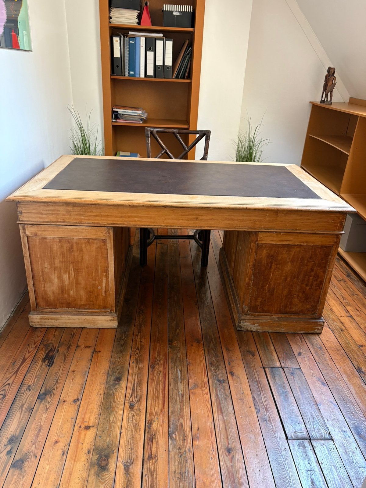 Authentieke bureau, Ophalen