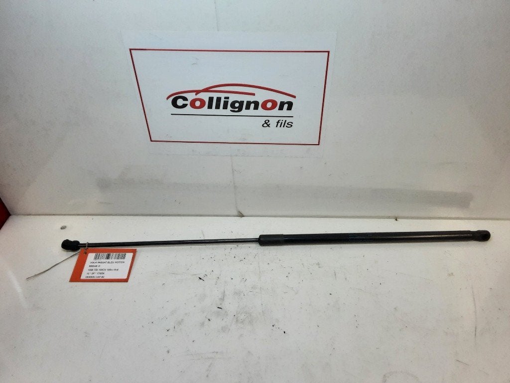 VERIN DE CAPOT Passat Variant (365) (3AA823359A01S), Volkswagen, Mevr. I. Hauben, Utilisé, Rue de l'Espoir 34 34
4030  GRIVEGNÉE, BE