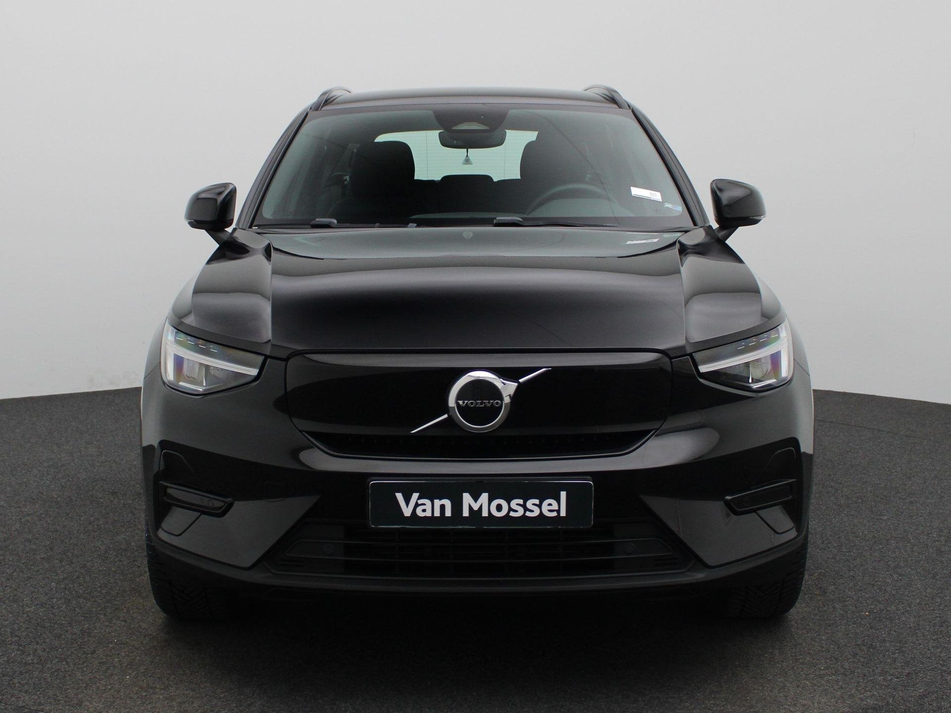 Volvo XC40 Recharge Core (automatique), Autos, Achat, Entreprise, 170 kW, 5 portes