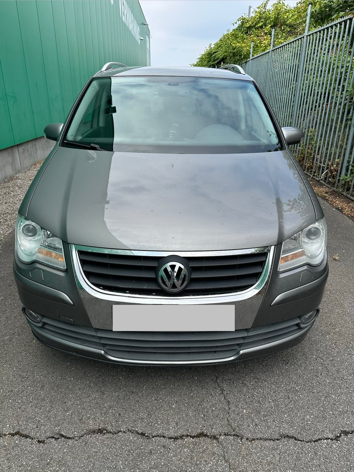 VW Touran UNITED 1.4i Essence 2010 Euro4 5Places Tres Propre, Argent ou Gris, Achat, Entreprise, Boîte manuelle