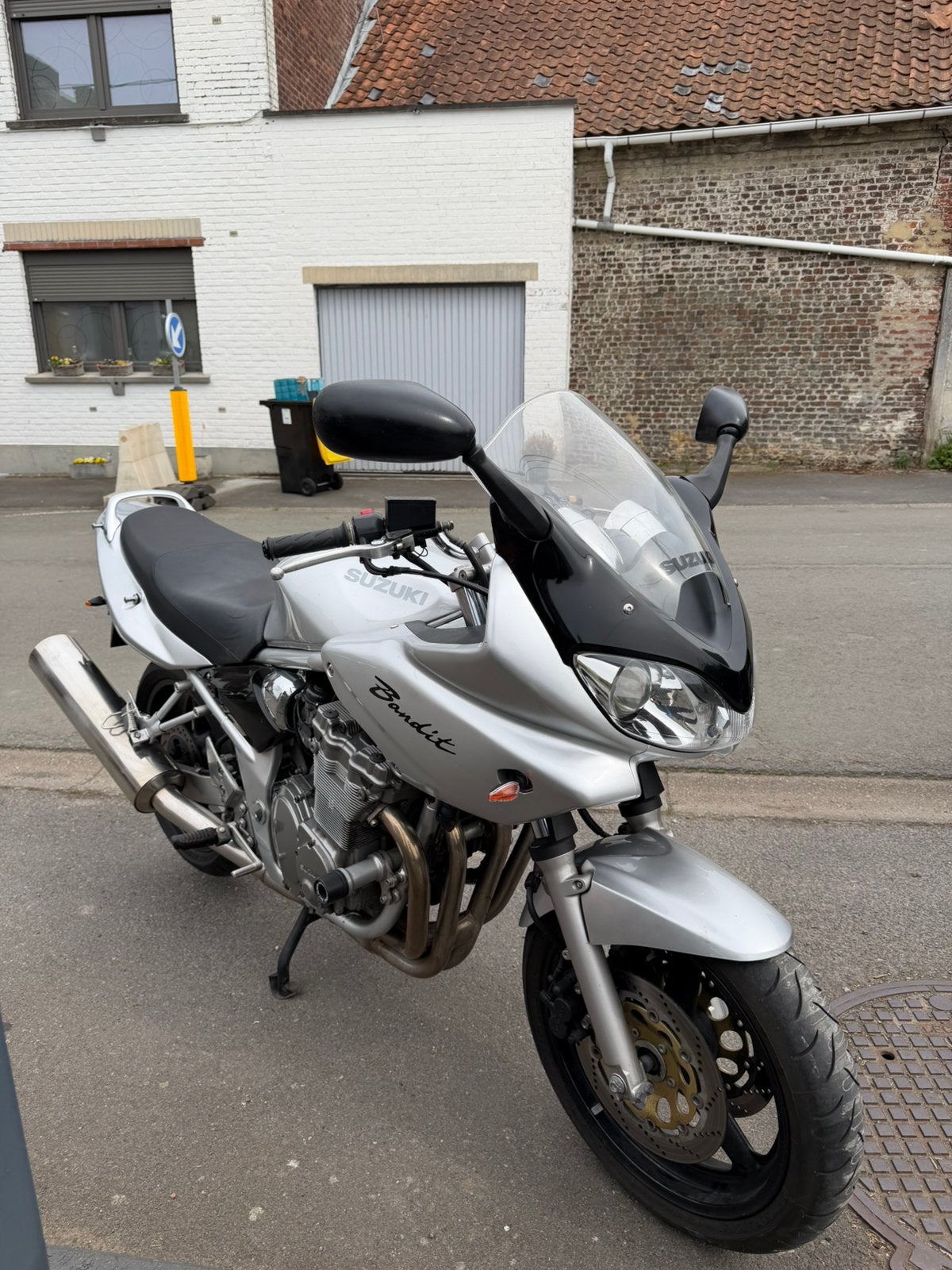 Bandit 600, Particulier