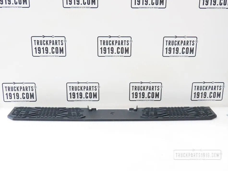MAN 81.41614-0099 Opstaptrede bumper, Ophalen, Gebruikt, MAN, Carrosserie en Plaatwerk