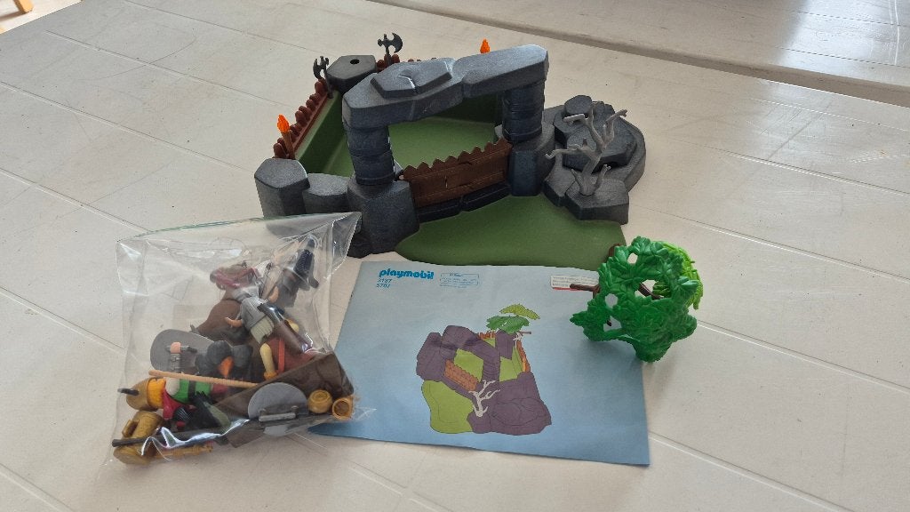 Playmobil Forteresse fortifiée 3137 - 5107, Enlèvement ou Envoi, Comme neuf, Kit complet, Knights
