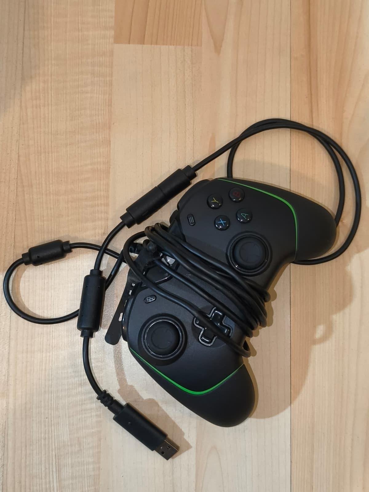 Xbox Series X+ Écran Samsung 28 4K+Manette et Jeux, Enlèvement, Xbox Series X