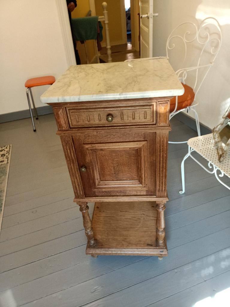TABLE DE NUIT, Maison & Meubles, 45 à 65 cm, Enlèvement, Utilisé, 55 à 70 cm