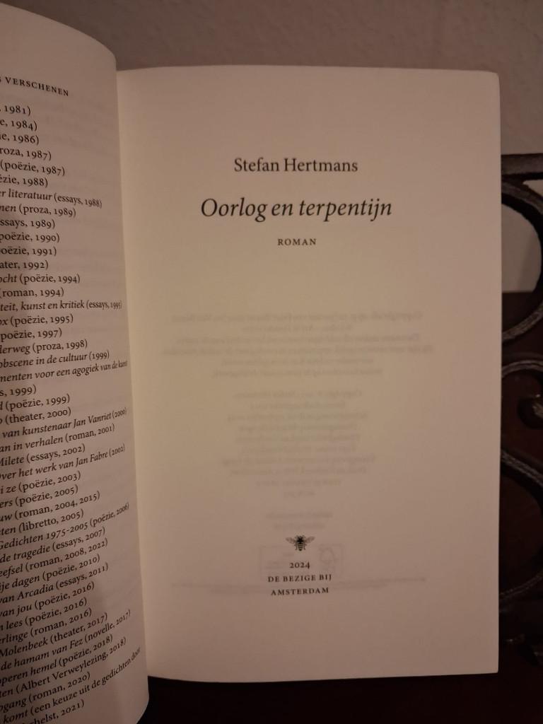 Stefan Hertmans, 'Oorlog en terpentijn', perfecte nieuwstaat, Ophalen, Nieuw, België