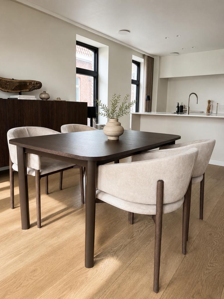 Set eetkamerstoelen Japandi & Walnut Juntoo, Huis en Inrichting, Stoelen, Ophalen, Zo goed als nieuw, Stof