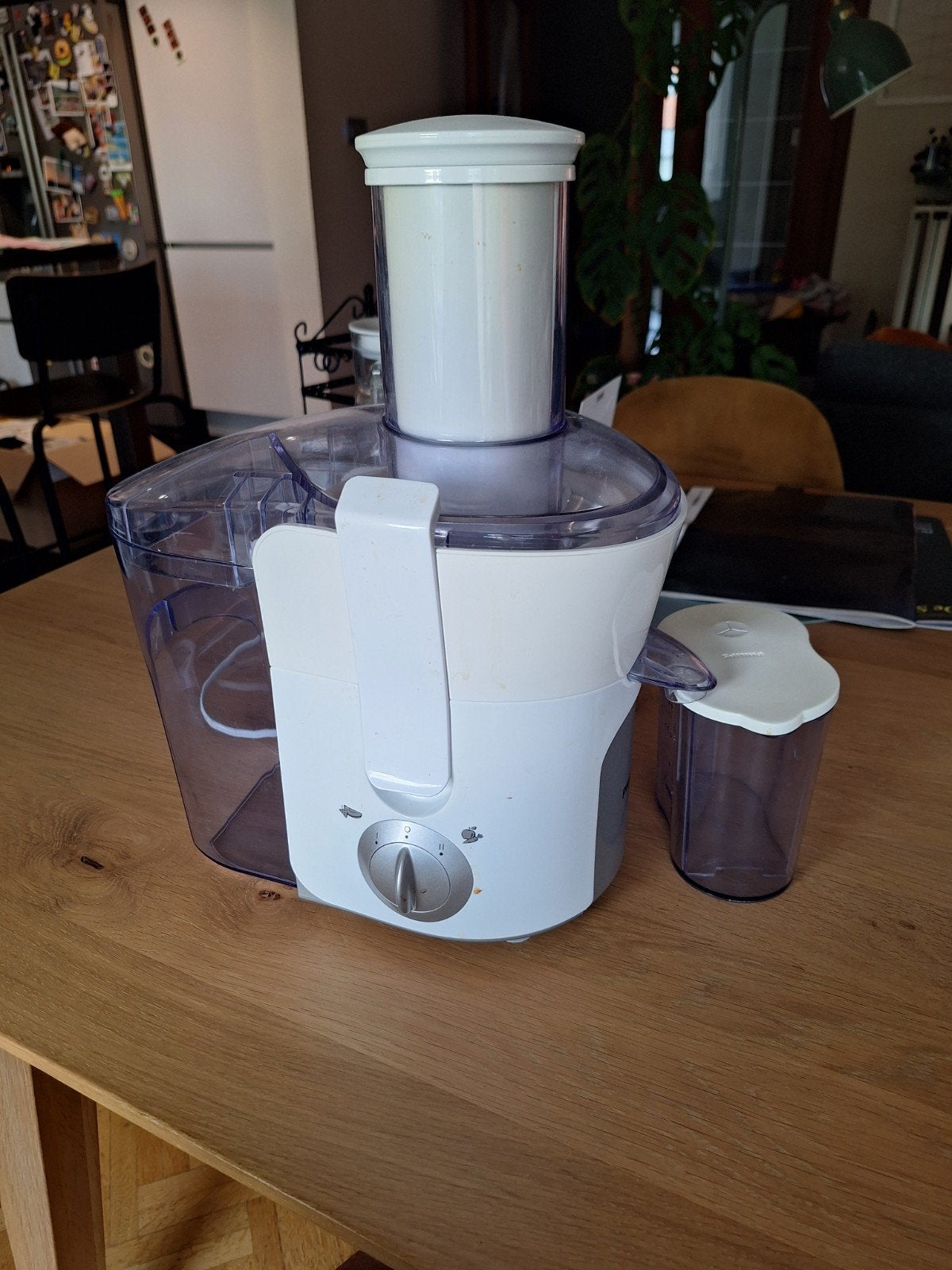 Philips Juicer HR1854, Ophalen, Gebruikt, Elektrisch, Slowjuicer