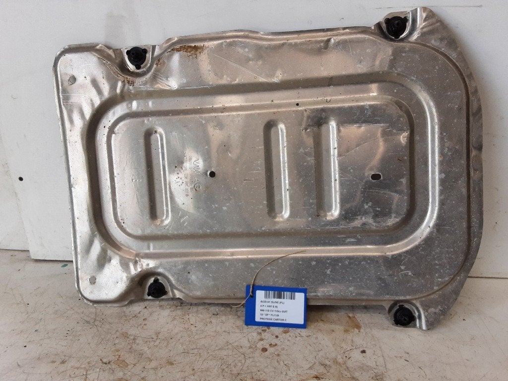 CACHE SOUS MOTEUR Audi A1 Sportback (GBA) (2Q0825229), Mevr. I. Hauben, Audi, Utilisé, Rue de l'Espoir 34 34
4030  GRIVEGNÉE, BE