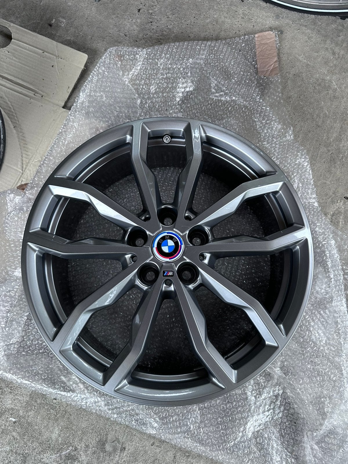Bmw 18’ originele set ideale winterset, Ophalen