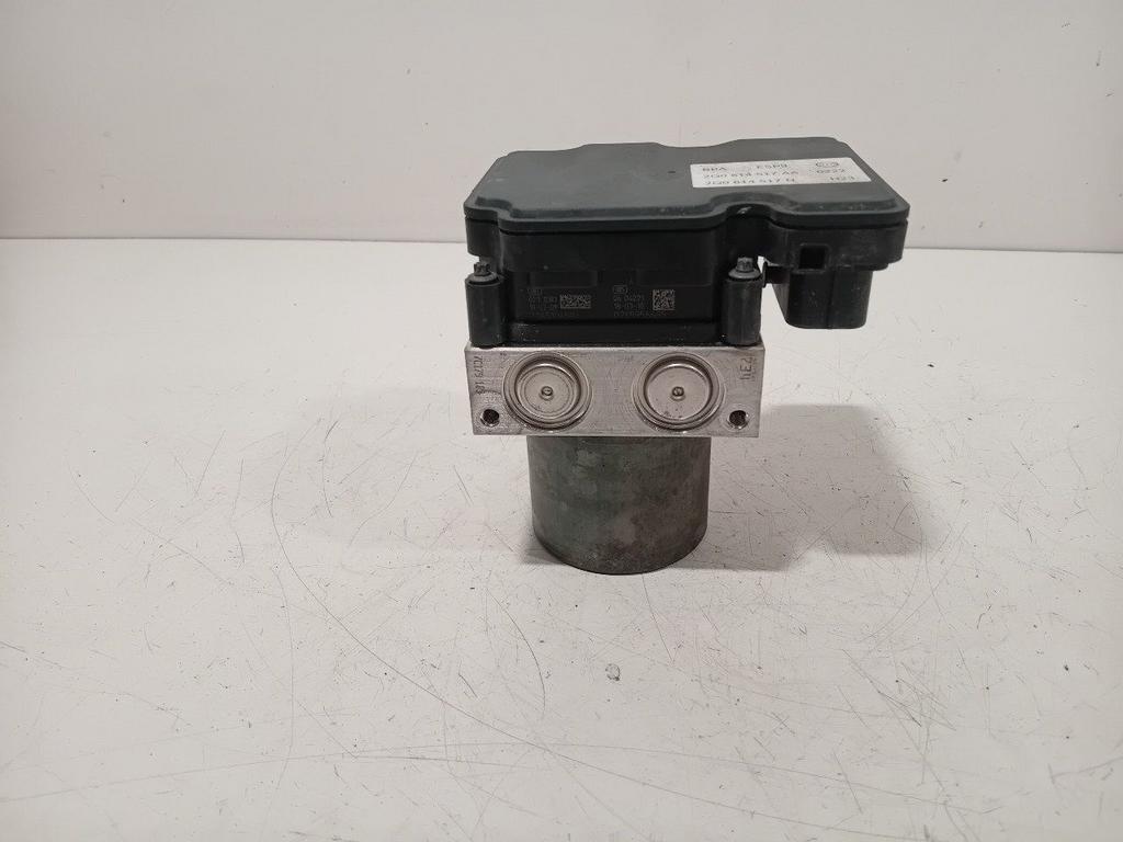 Abs pomp Volkswagen Polo, Onderdelen@venauto.nl, Van der Ven Autorecycling B.V., Gebruikt, Ettenseweg 76, 4706 PB Roosendaal, The Netherlands