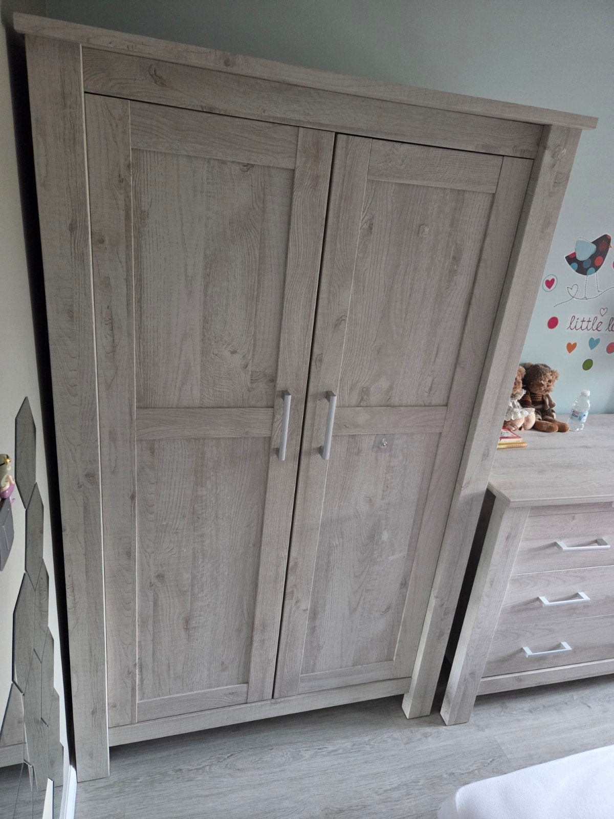 Kinderkleerkast en commode - White Oak, Ophalen, Zo goed als nieuw, Jongetje of Meisje