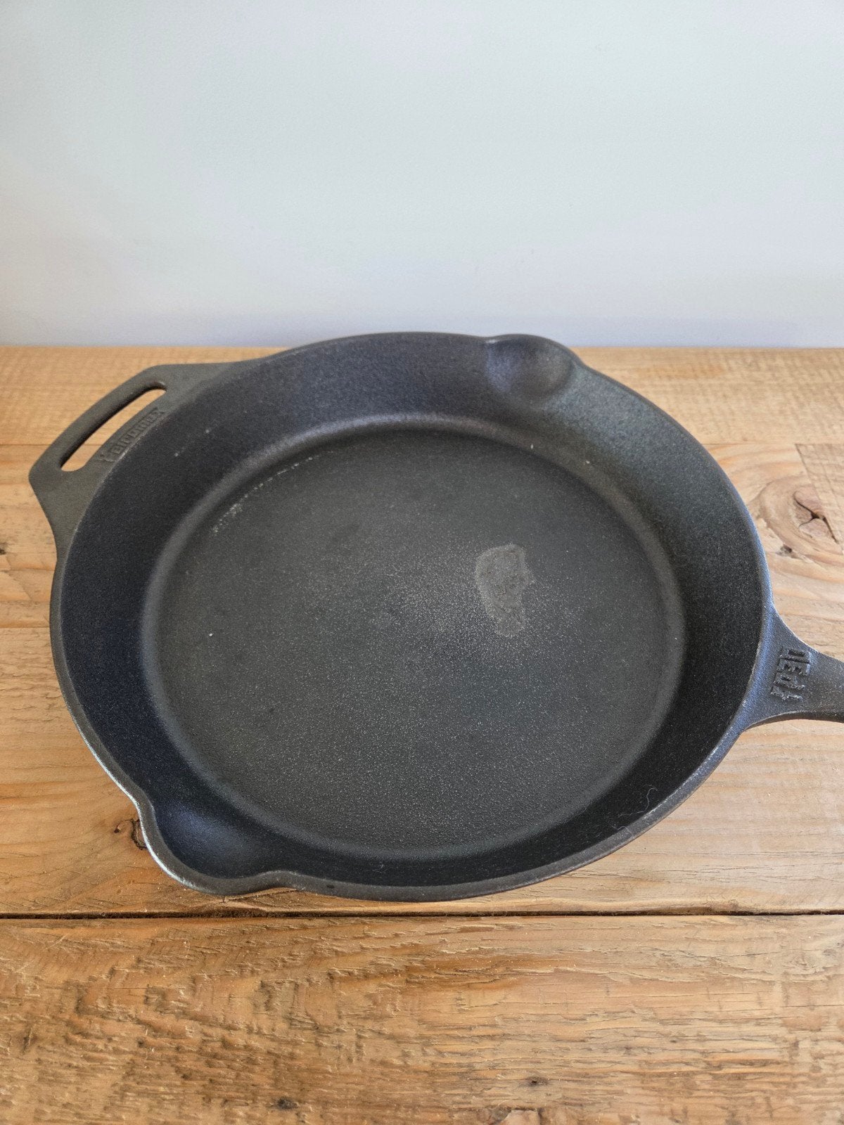 Gietijzeren pan PETROMAX, Ophalen, Gietijzer