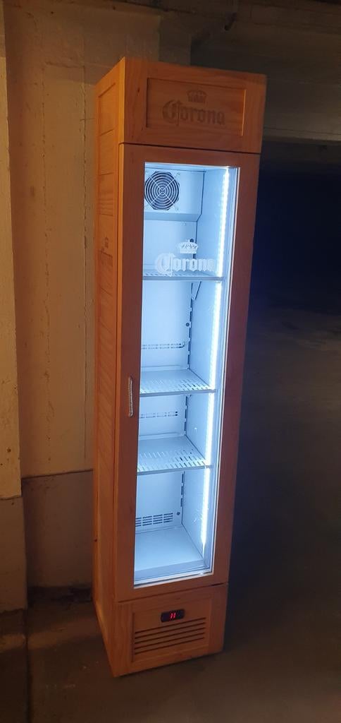 Frigo Corona a vendre, Ophalen