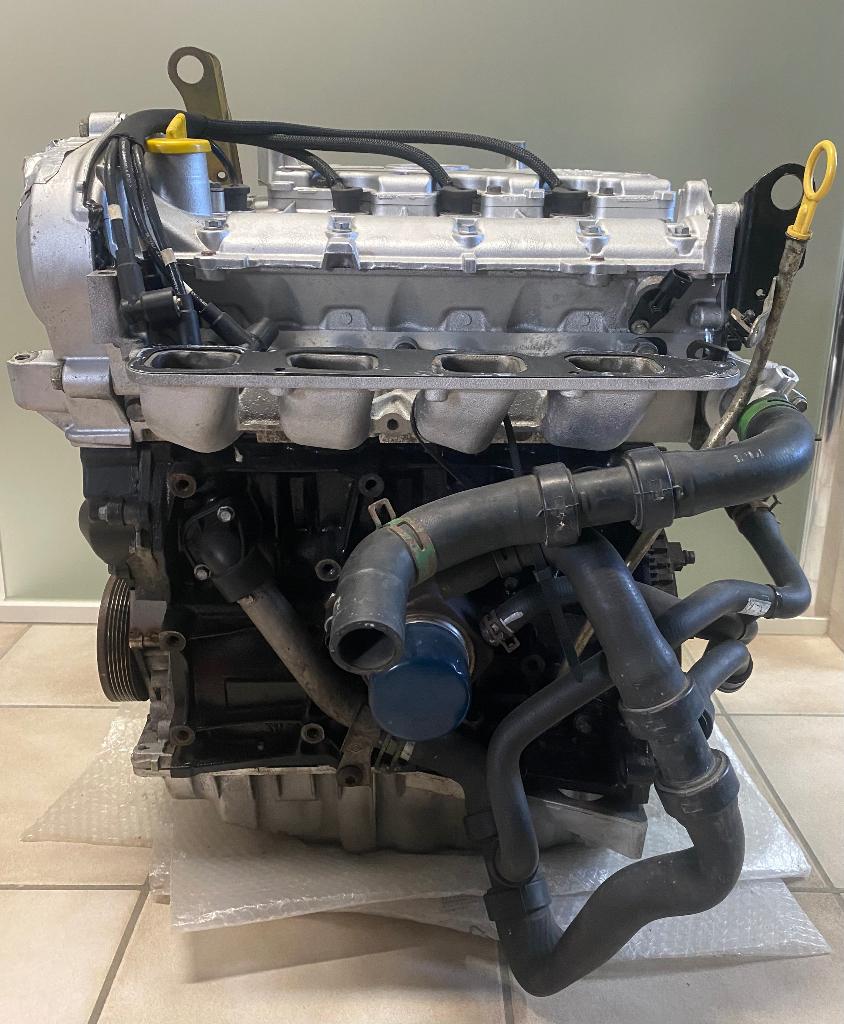 Clio 3 RS Cup motor X85, Autos : Pièces & Accessoires, Enlèvement, Révisé, Renault
