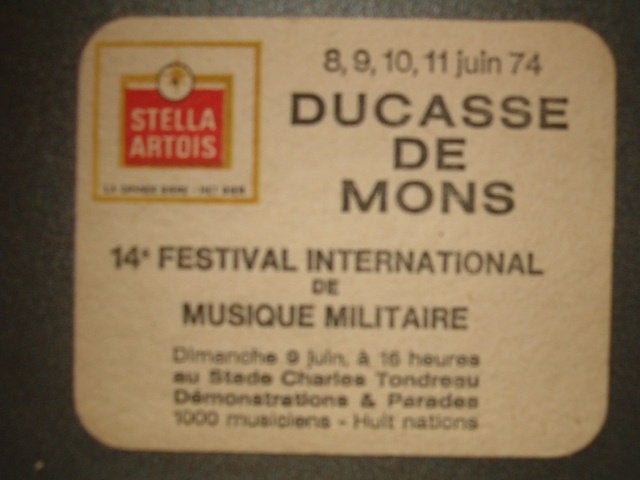 Tapis à bière Stella Artois 26 : R/V : 08-06-74 Ducasse Mons, Enlèvement ou Envoi, Utilisé, Sous-bock, Stella Artois