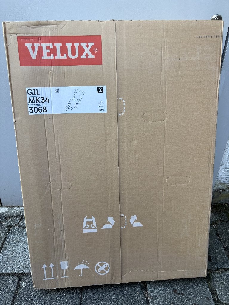 GIL MK34 3068 — 78  92 cm — Nouveau, Neuf, Double vitrage, Lucarne, Enlèvement
