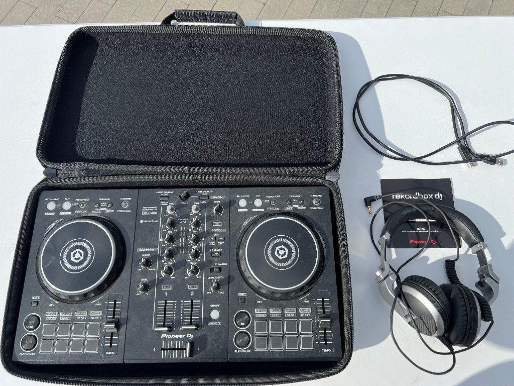 Pioneer DJ DDJ-400 + malette + casque, Enlèvement, Pioneer